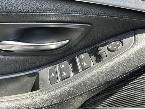 Used 2015 BMW 528i xDrive Sedan image 18