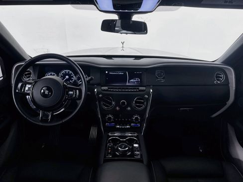 Certified 2021 Rolls-Royce Cullinan AWD/4WD image 5