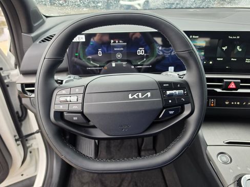 New 2026 Kia Sportage X-Line AWD/4WD image 30