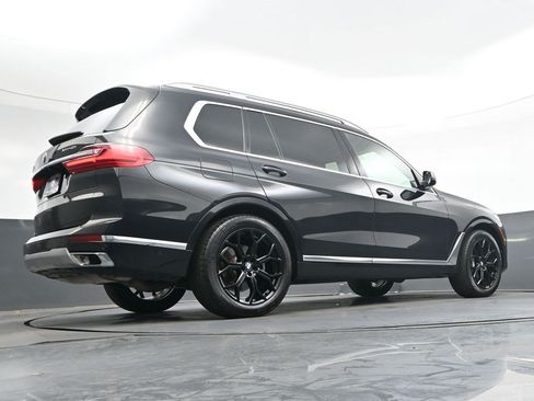Used 2020 BMW X7 xDrive40i w/ Premium Package AWD/4WD image 31