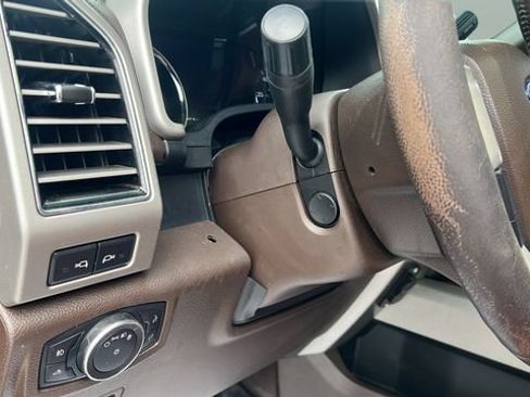 Used 2019 Ford F250 King Ranch w/ King Ranch Ultimate Package AWD/4WD image 15