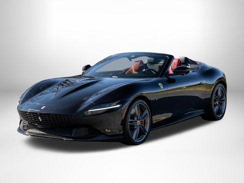 Used 2024 Ferrari Roma Spider RWD image 6