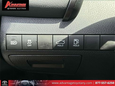 Used 2023 Toyota Camry SE image 22