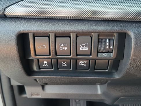 Used 2021 Subaru Forester Limited w/ Popular Package #3 AWD/4WD image 31