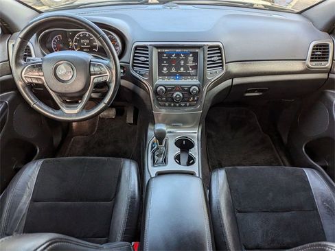 Certified 2018 Jeep Grand Cherokee Altitude image 16