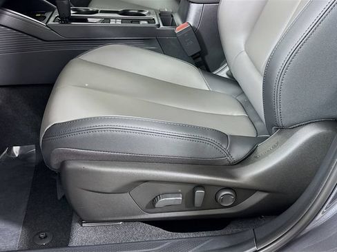 New 2026 Subaru Outback Premium AWD/4WD image 18