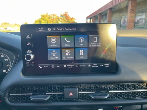 Used 2023 Honda HR-V EX-L image 65