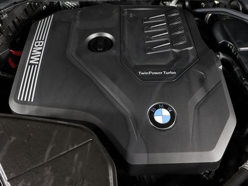 Used 2023 BMW X4 xDrive30i w/ Convenience Package image 19