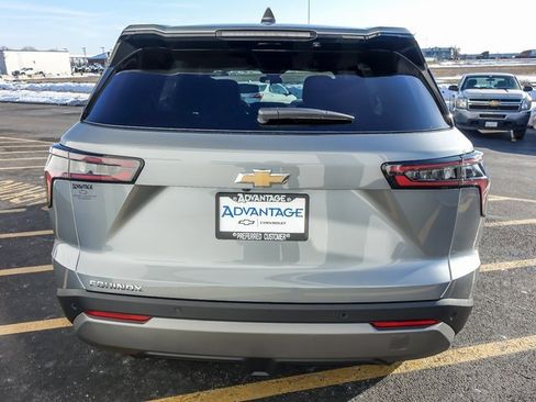 New 2026 Chevrolet Equinox LT w/ LPO, Floor Liner Package image 7