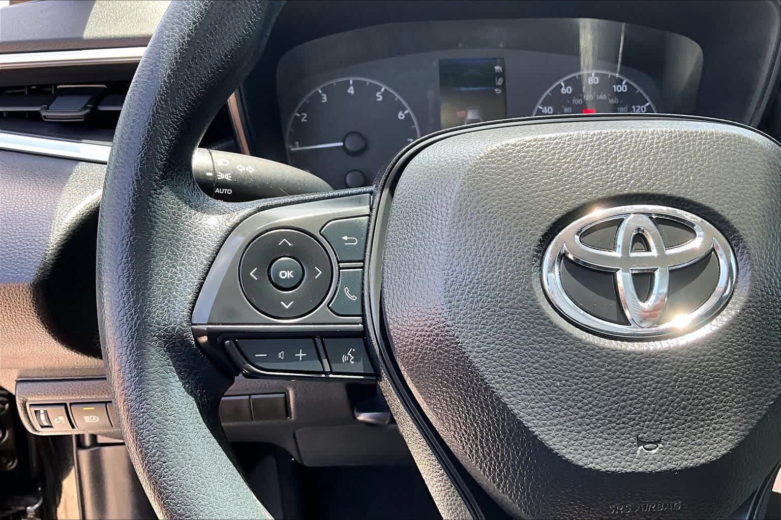 Used 2024 Toyota Corolla LE FWD image 23