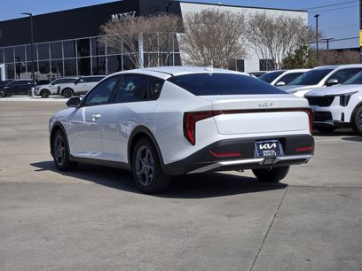 New 2026 Kia K4