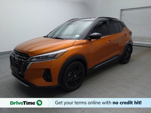 Used 2023 Nissan Kicks SR FWD image 1