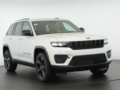 New 2025 Jeep Grand Cherokee Altitude