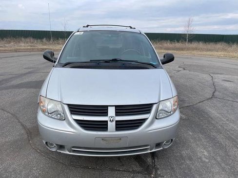 Used 2005 Dodge Grand Caravan SXT w/ Premium Group image 46