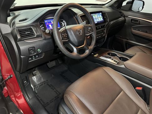 Used 2024 Honda Passport EX-L image 24