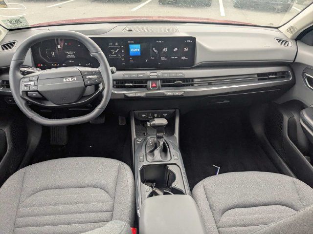 Used 2025 Kia K4 EX FWD image 16