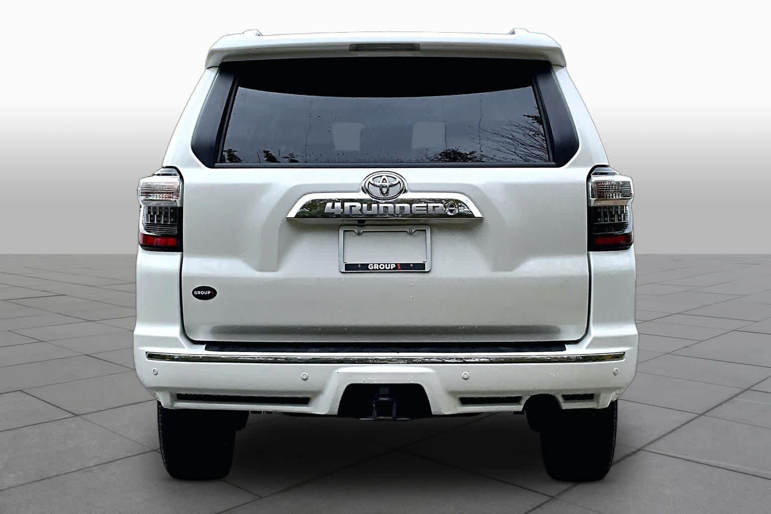 Used 2023 Toyota 4Runner Limited AWD/4WD image 5