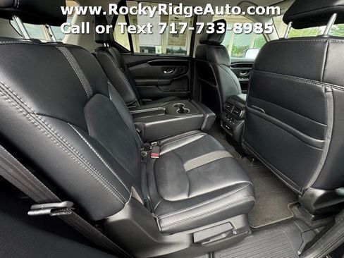Used 2023 Honda Pilot EX-L image 13