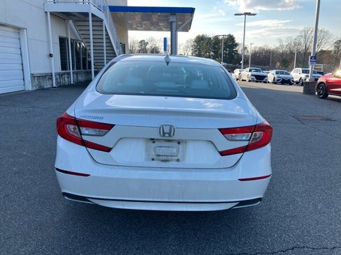 Used 2018 Honda Accord LX image 18