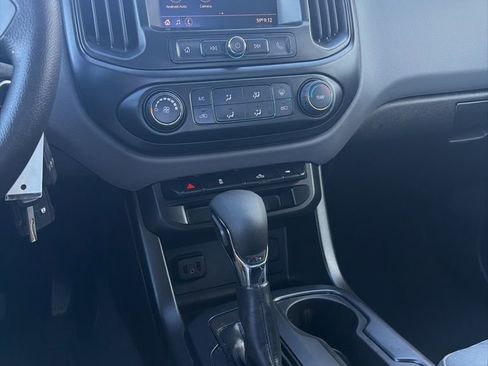 Used 2022 Chevrolet Colorado W/T w/ WT Convenience Package image 14