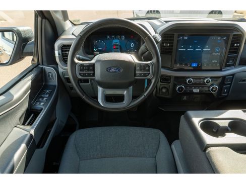 Used 2025 Ford F150 XLT w/ Equipment Group 301A Standard image 17