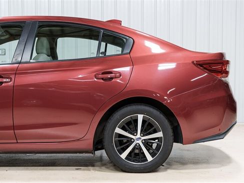 Used 2019 Subaru Impreza 2.0i Premium AWD/4WD image 4