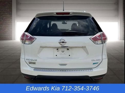 Used 2014 Nissan Rogue SL image 5