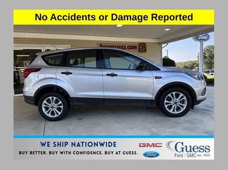 Used 2019 Ford Escape S FWD video 1