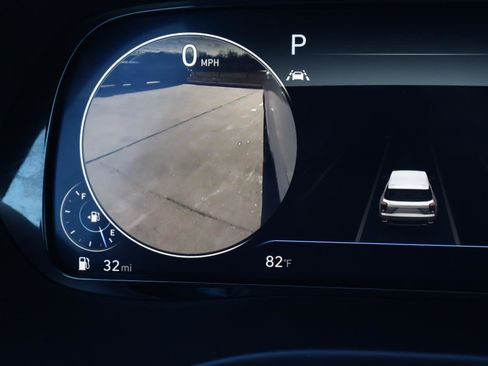 Used 2022 Hyundai Palisade Calligraphy image 32