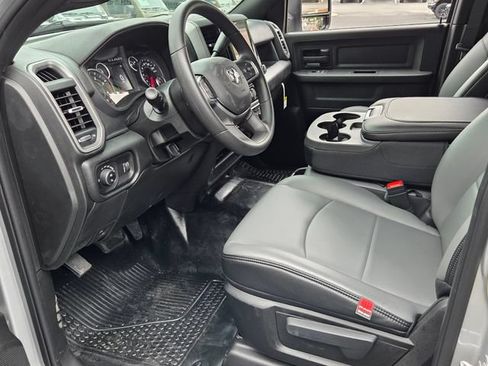 New 2026 RAM 3500 Tradesman AWD/4WD image 14