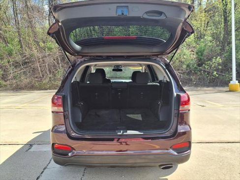Used 2020 Kia Sorento LX AWD/4WD image 12