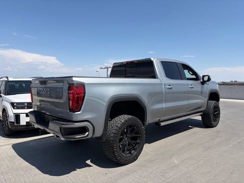 Used 2023 GMC Sierra 1500 Denali w/ Denali Reserve Package AWD/4WD image 3