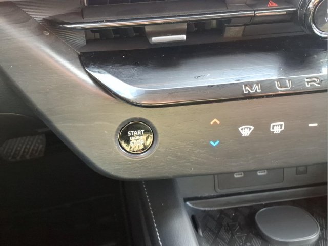 Certified 2026 Nissan Murano SL AWD/4WD image 15