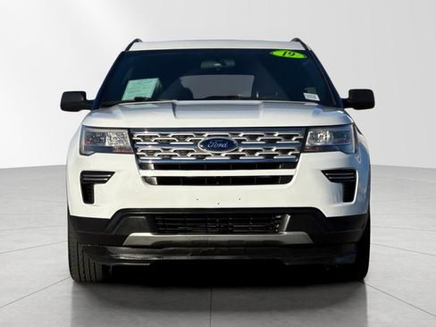 Used 2019 Ford Explorer XLT image 8