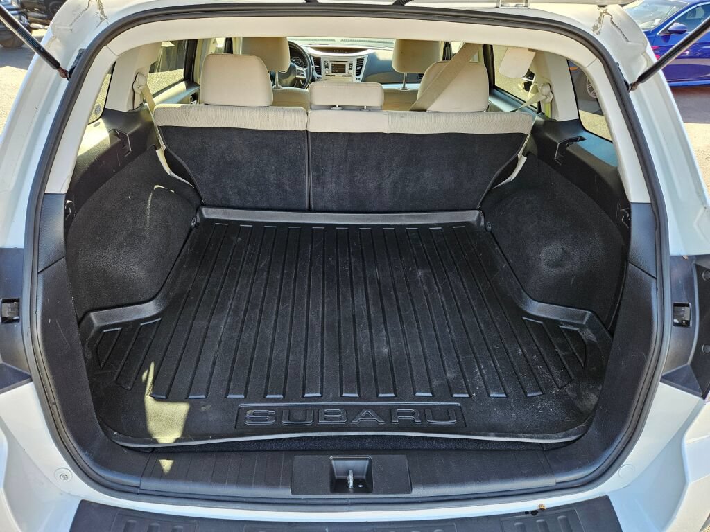 Used 2014 Subaru Outback 2.5i Premium w/ Popular Package #1A AWD/4WD image 11