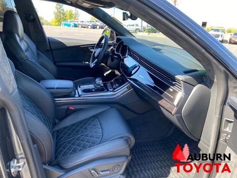 Used 2022 Audi SQ8 Prestige w/ Prestige Package AWD/4WD image 16