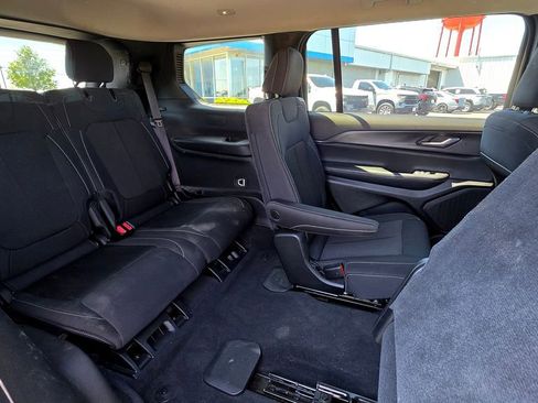 Used 2024 Jeep Grand Cherokee L Laredo AWD/4WD image 53