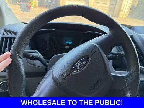 Used 2015 Ford Transit 250 130 Low Roof RWD image 21