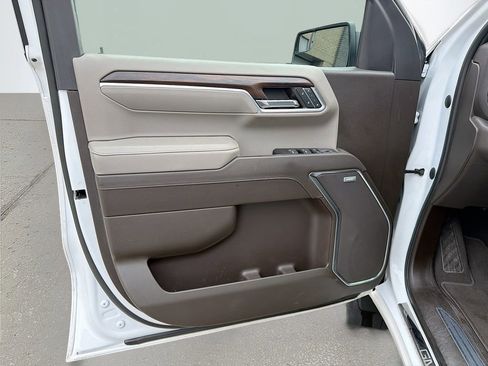 Used 2023 GMC Sierra 1500 SLT w/ SLT Convenience Package image 23