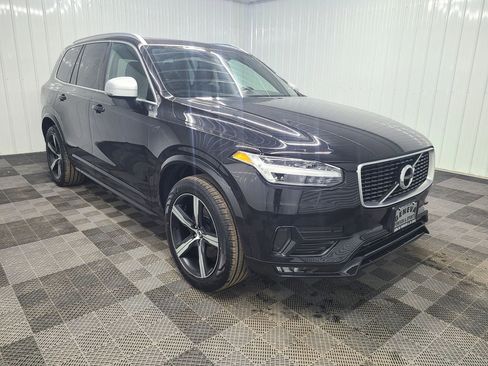 Used 2019 Volvo XC90 T5 R-Design w/ Protection Package AWD/4WD image 4