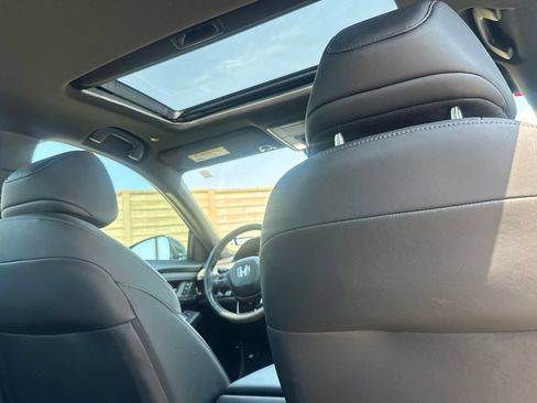 Used 2024 Honda Accord Sport image 31