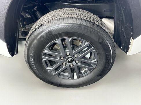 Used 2025 Toyota Tundra SR5 w/ SR5 Convenience Package image 11