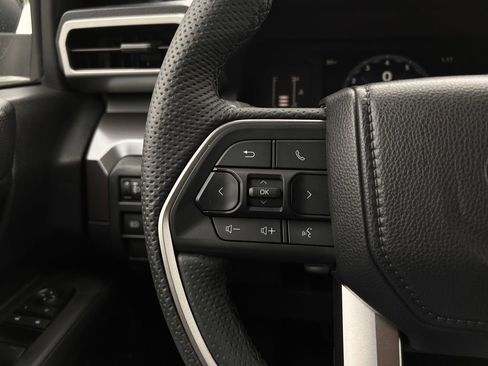 Used 2025 Toyota Tacoma SR5 w/ SR5 Upgrade Package image 14