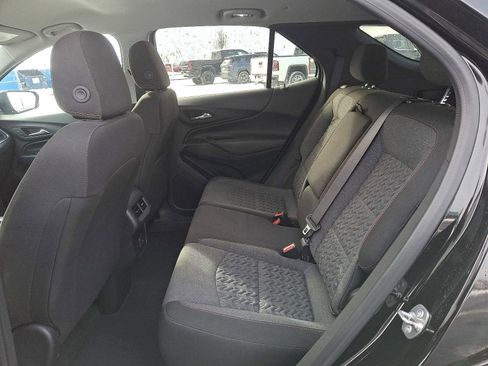 Used 2024 Chevrolet Equinox LT image 9