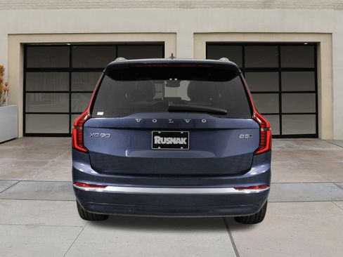 New 2026 Volvo XC90 B5 Plus image 4