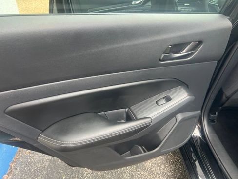 Used 2025 Nissan Altima 2.5 SV FWD image 22