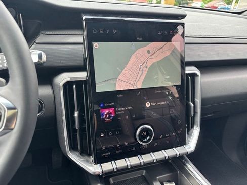 New 2025 GMC Acadia Elevation w/ Elevation Premium Package image 26