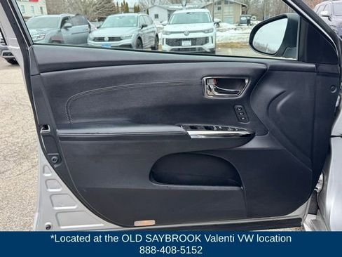 Used 2014 Toyota Avalon XLE Touring FWD image 29