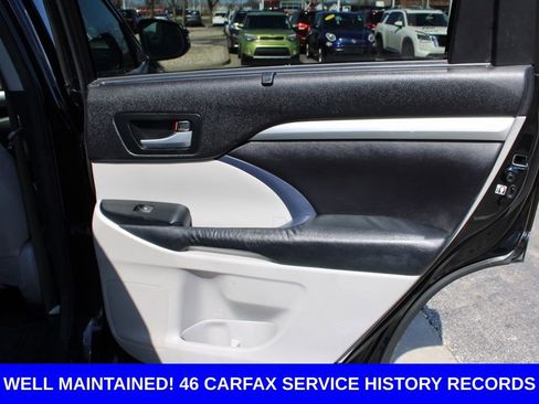 Used 2016 Toyota Highlander XLE image 24