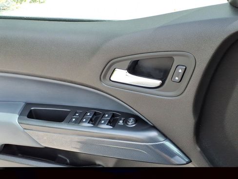 Used 2016 Chevrolet Colorado Z71 AWD/4WD image 22